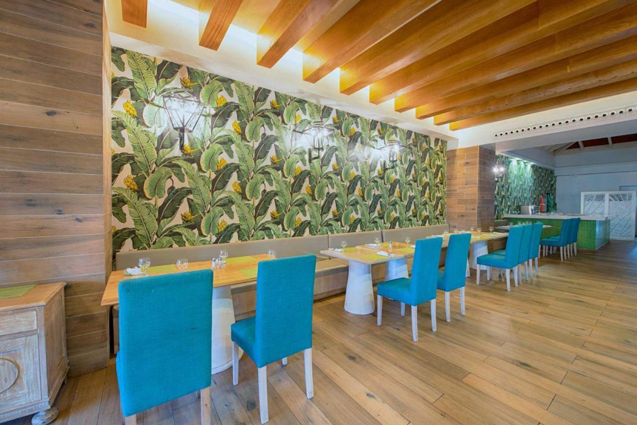Grand Sirenis Punta Cana Resort & Aquagames Uvero Alto Eksteriør billede Restaurant